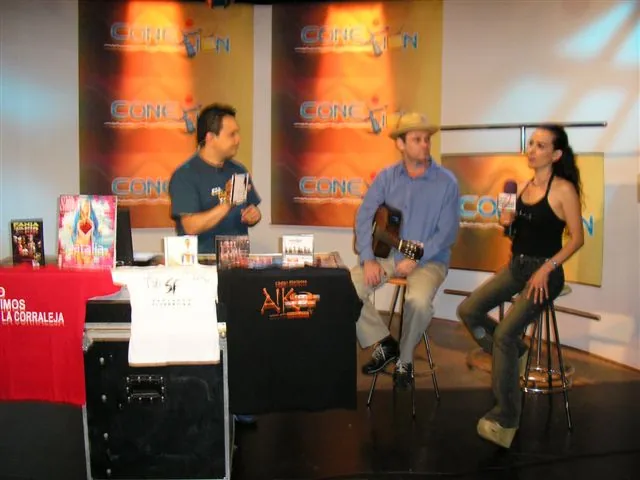 Rosita Stone Latin American promotional tour — photograph 14